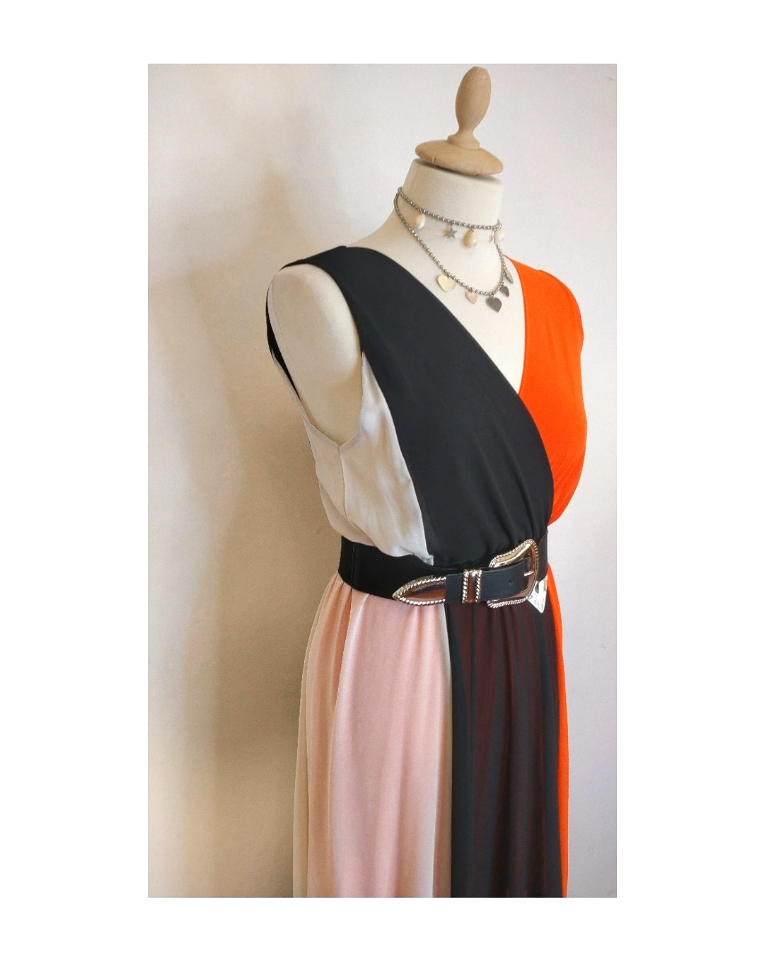 Long tricolor dress!