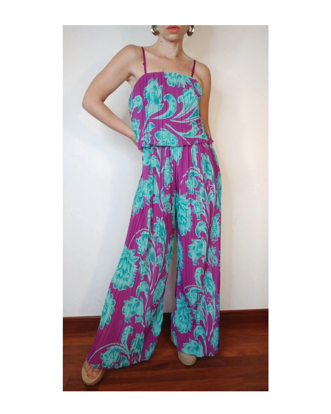 Floral pleated jumpsuit, AQUA/MAGENTA!