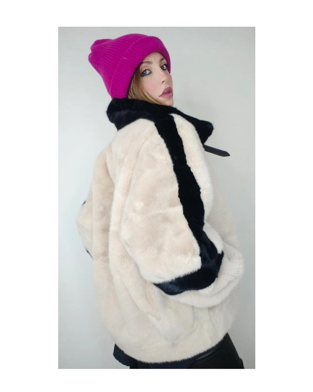 Two-tone ecofur with zip!