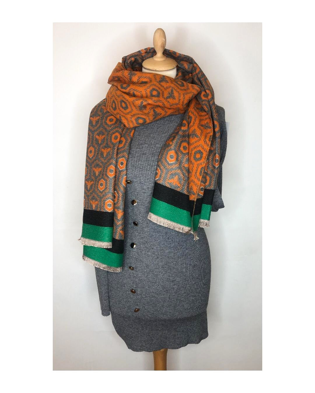 Double-face cashmere, wool, viscose scarf: API!