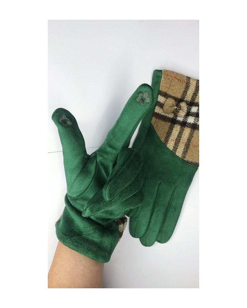 Suede touchscreen gloves with bow check!