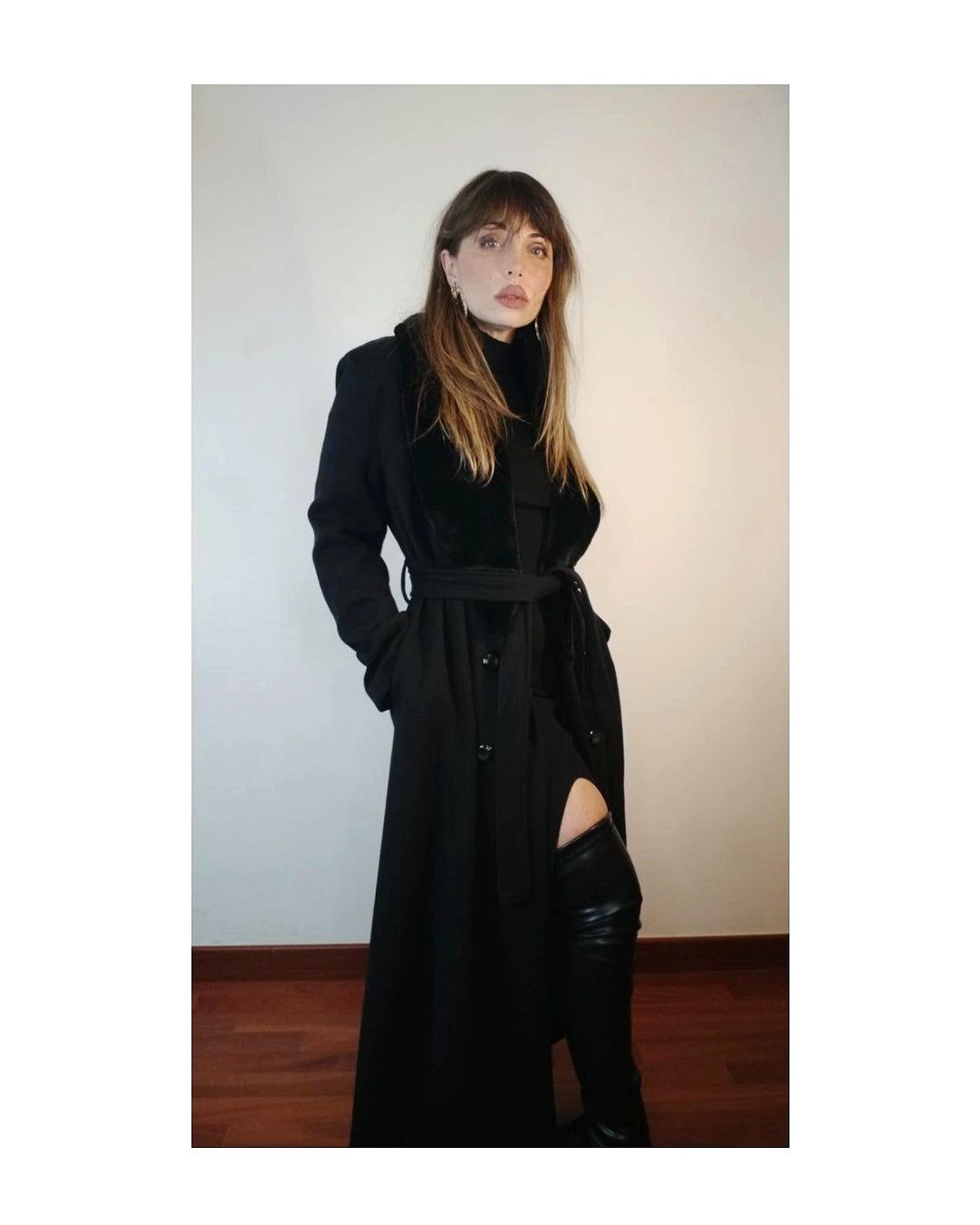 Cappotto lungo con collo ecofur e bottoni!