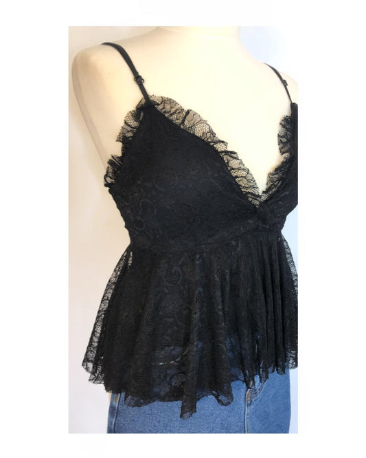 Sottogiacca in pizzo con peplo!