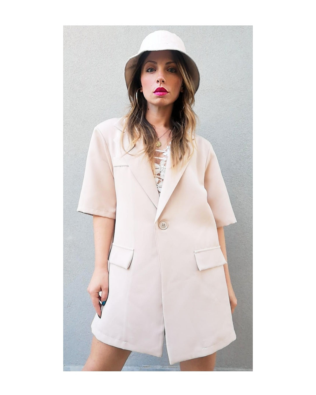 Coor Set Blazer & Shorts: BLACK or CREAM!