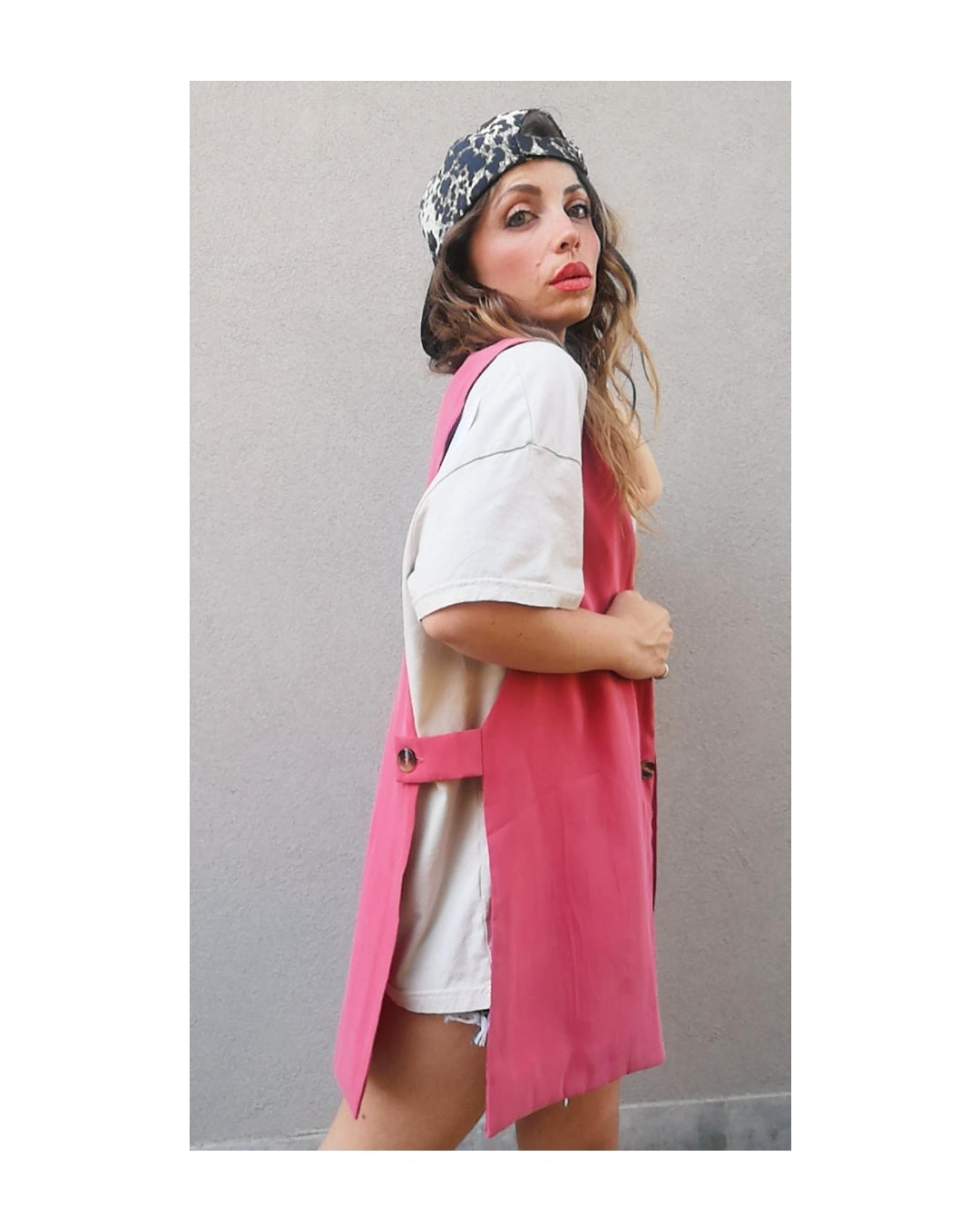 Vest with buttons, PEACH/BRICK!