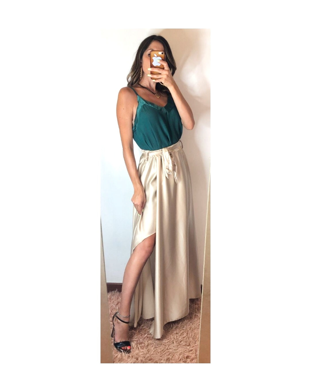 Long satin skirt with slit, IVORY!