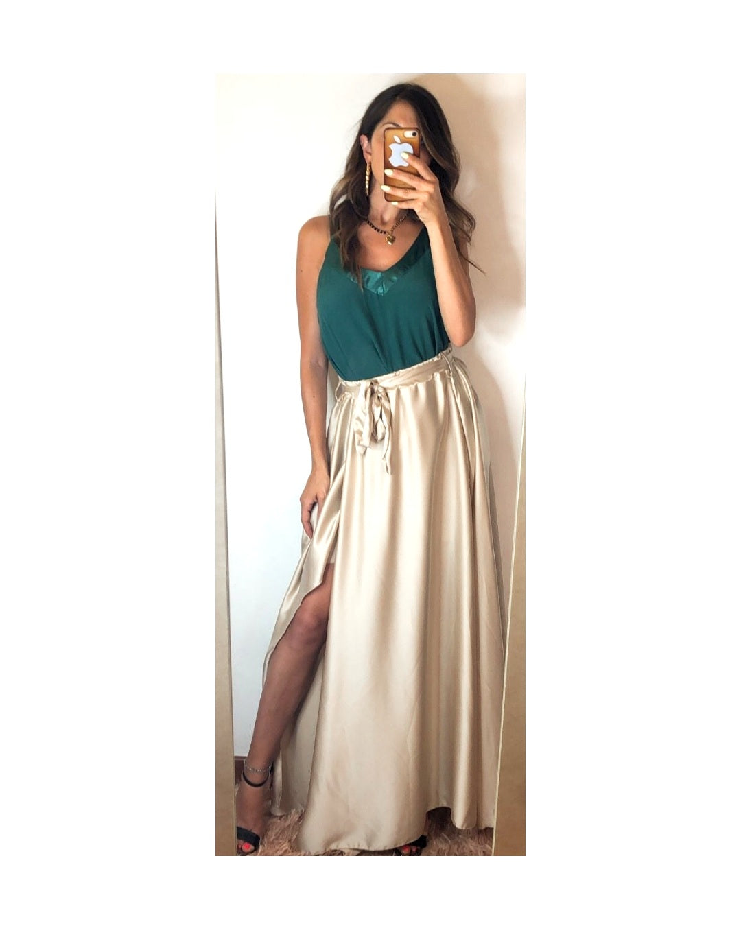 Long satin skirt with slit, IVORY!