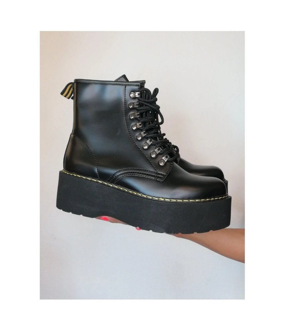 Boots hooks!