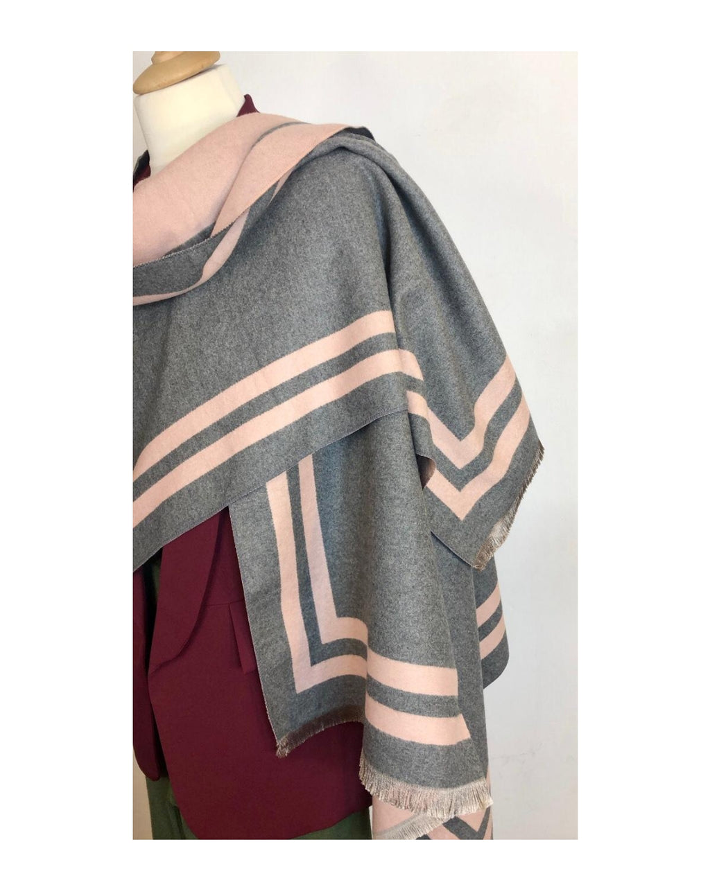 Sciarpa 100% viscosa bicolor a righe!