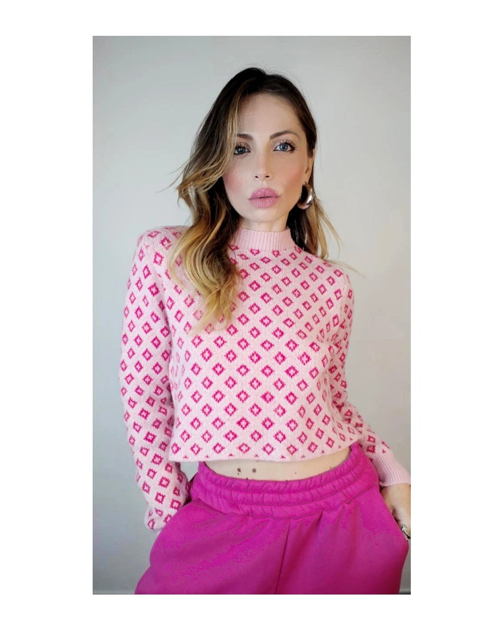 70s style patterned crop sweater: PINK!