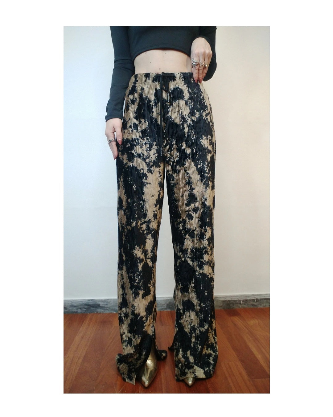 Velvet jogger trousers with slit!