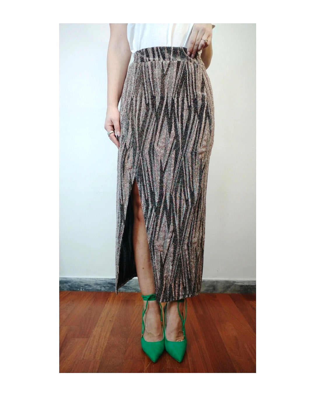 Pink lurex midi skirt!