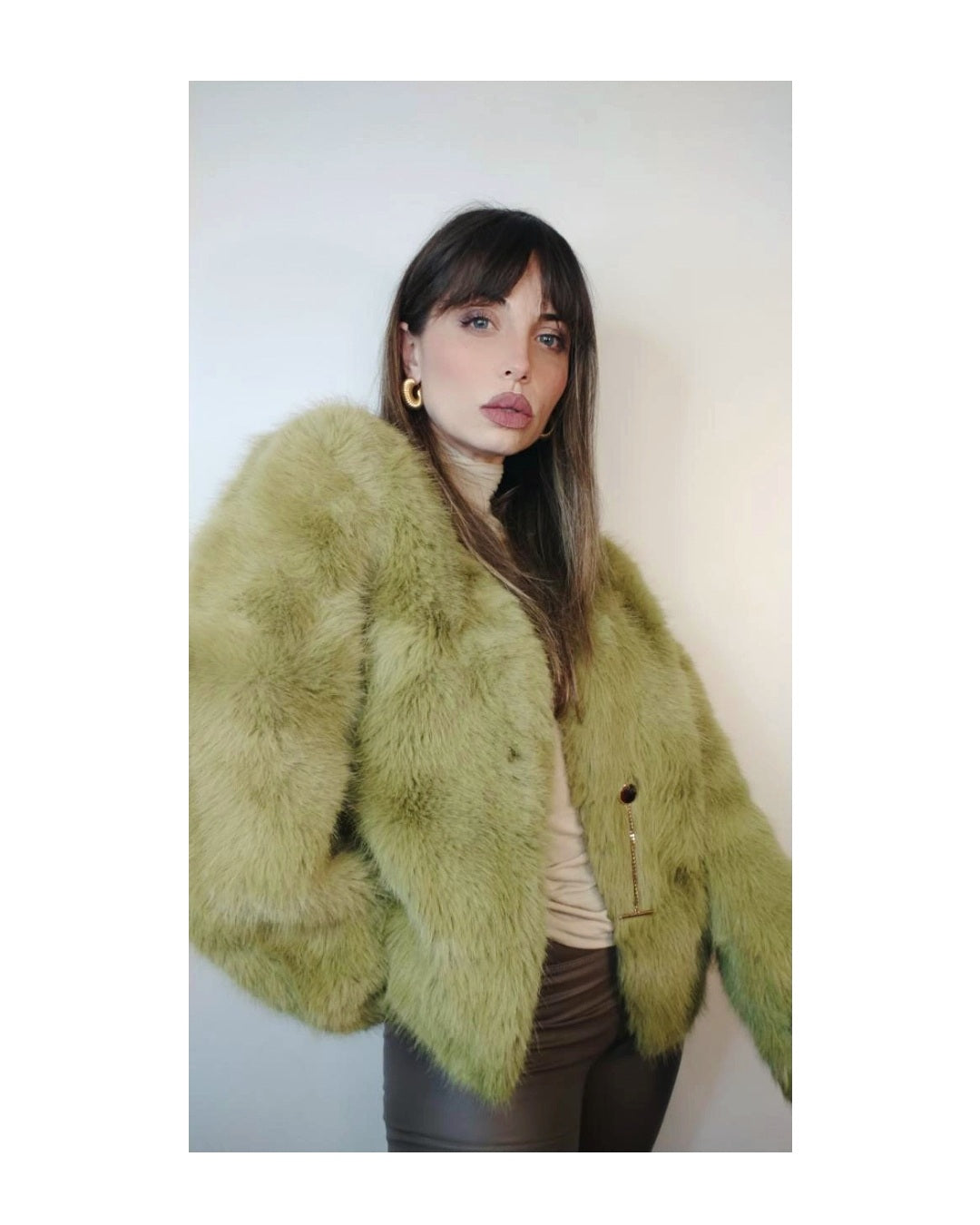 Ecofur verde con gancetto oro!