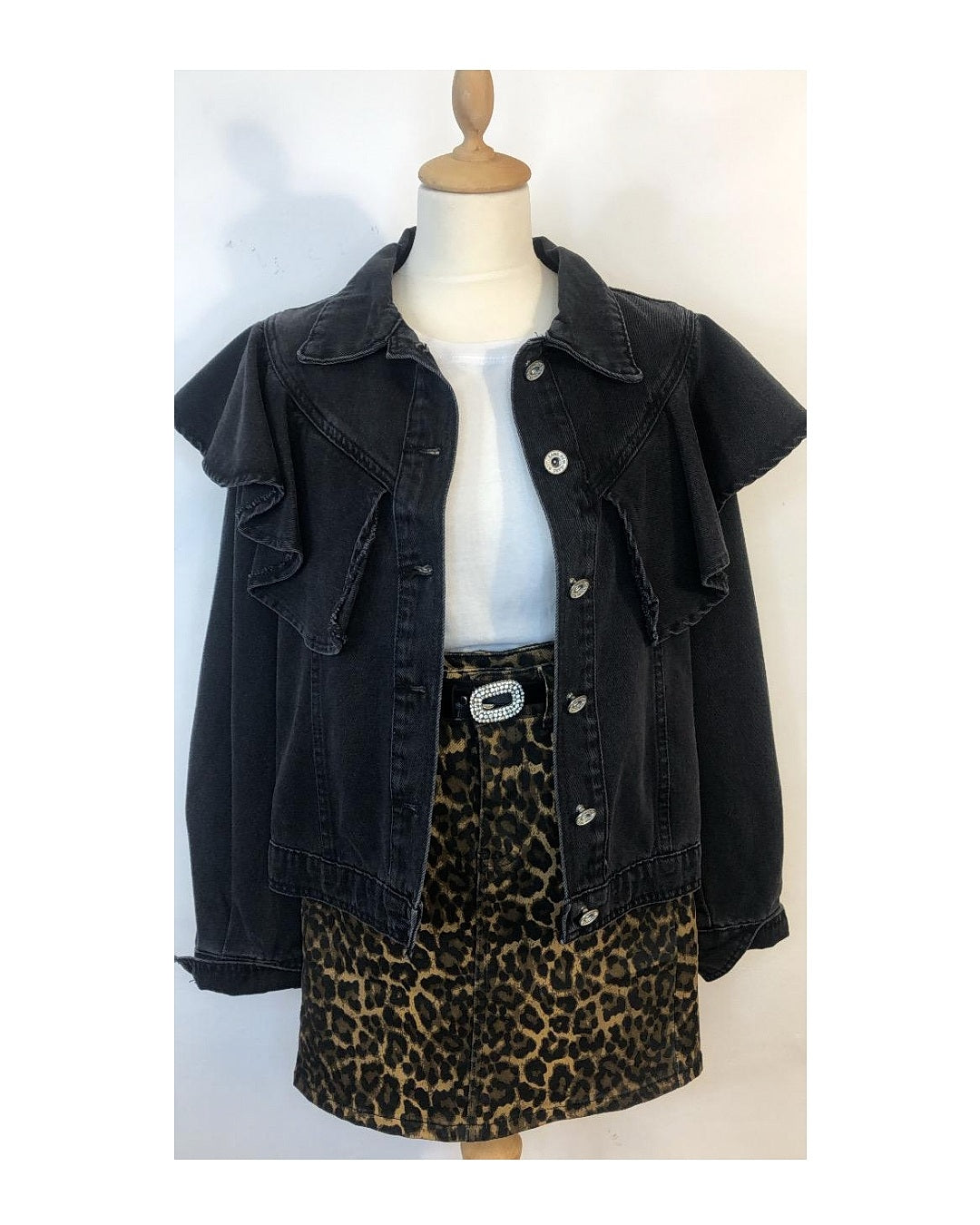 Maxi Voilant Jeans Jacket!