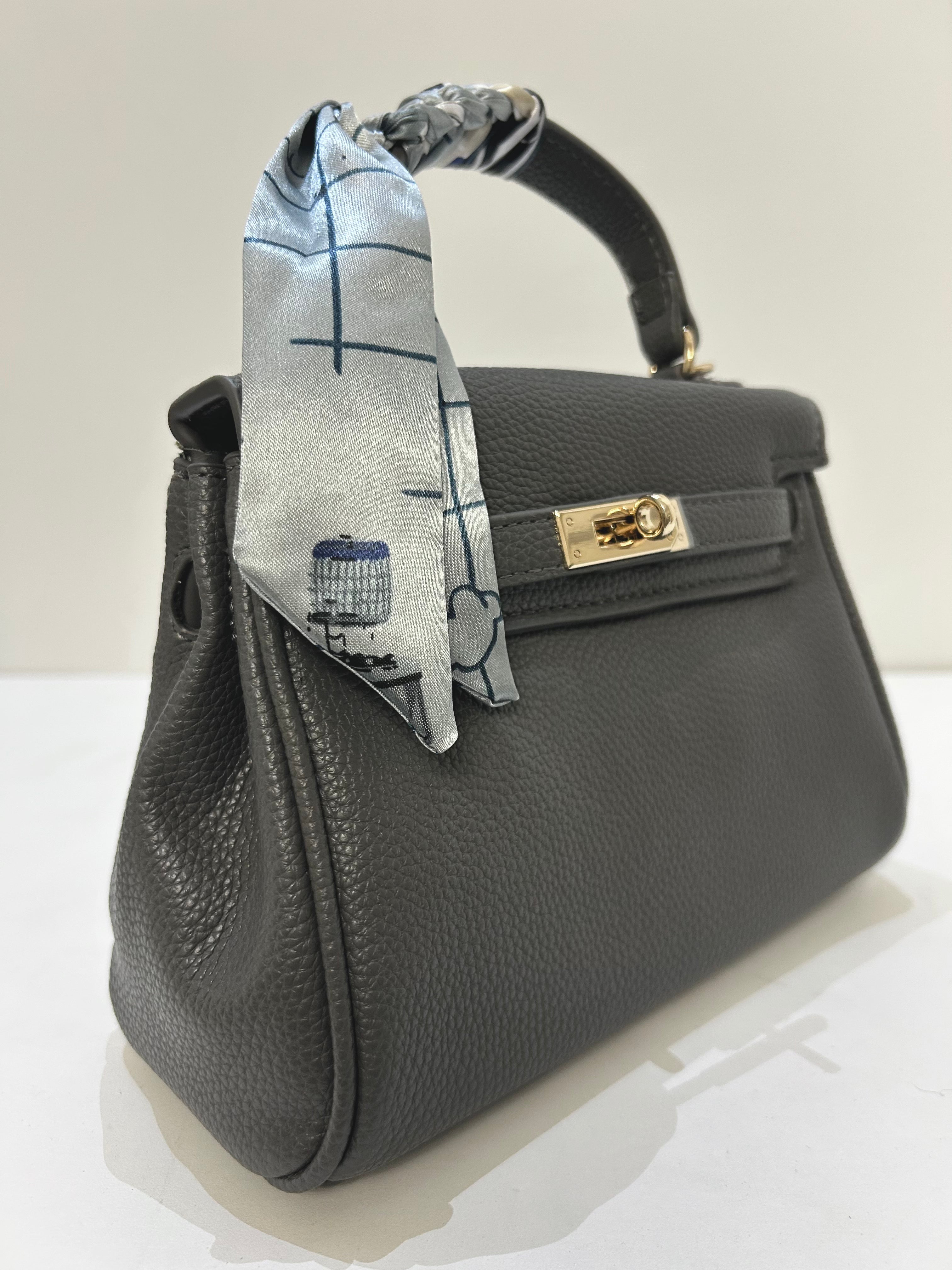 Borsa mini con manici e tracolla!