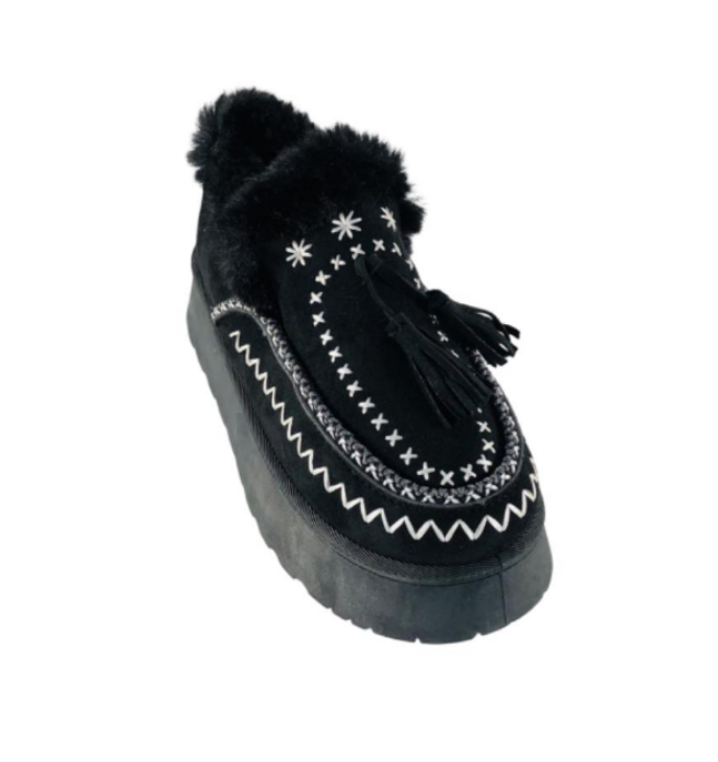 Stivaletto moon boots scamosciato con ecofur e nappine!