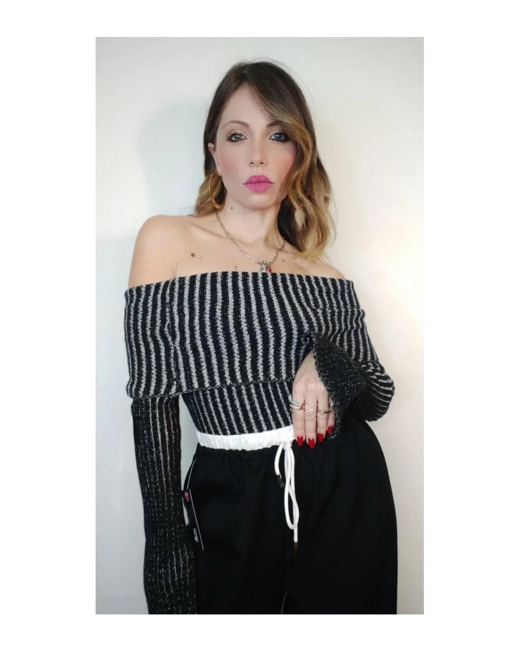 Flared off-the-shoulder sweater!
