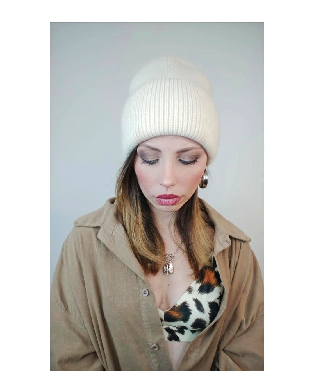 CAPPELLO BEANIE 60%ANGORA, 30%LANA, 10%VISCOSA!