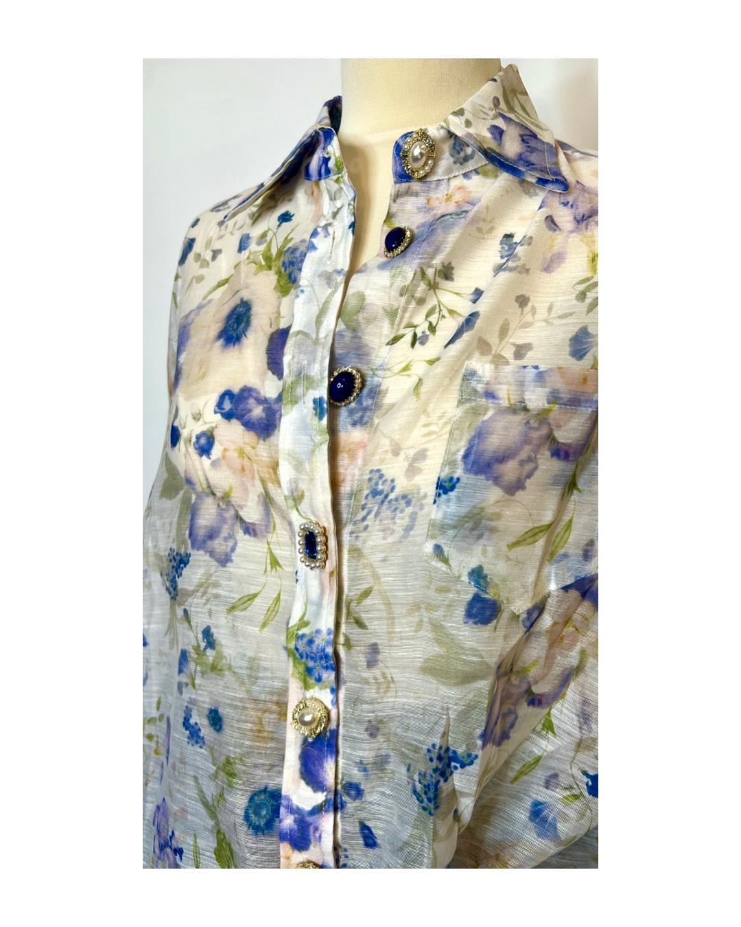 Camicia a fiori con bottoni misti perla e strass!