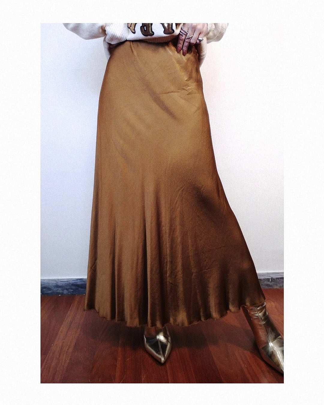 Gonna longuette effetto satin misto rayon/viscosa!