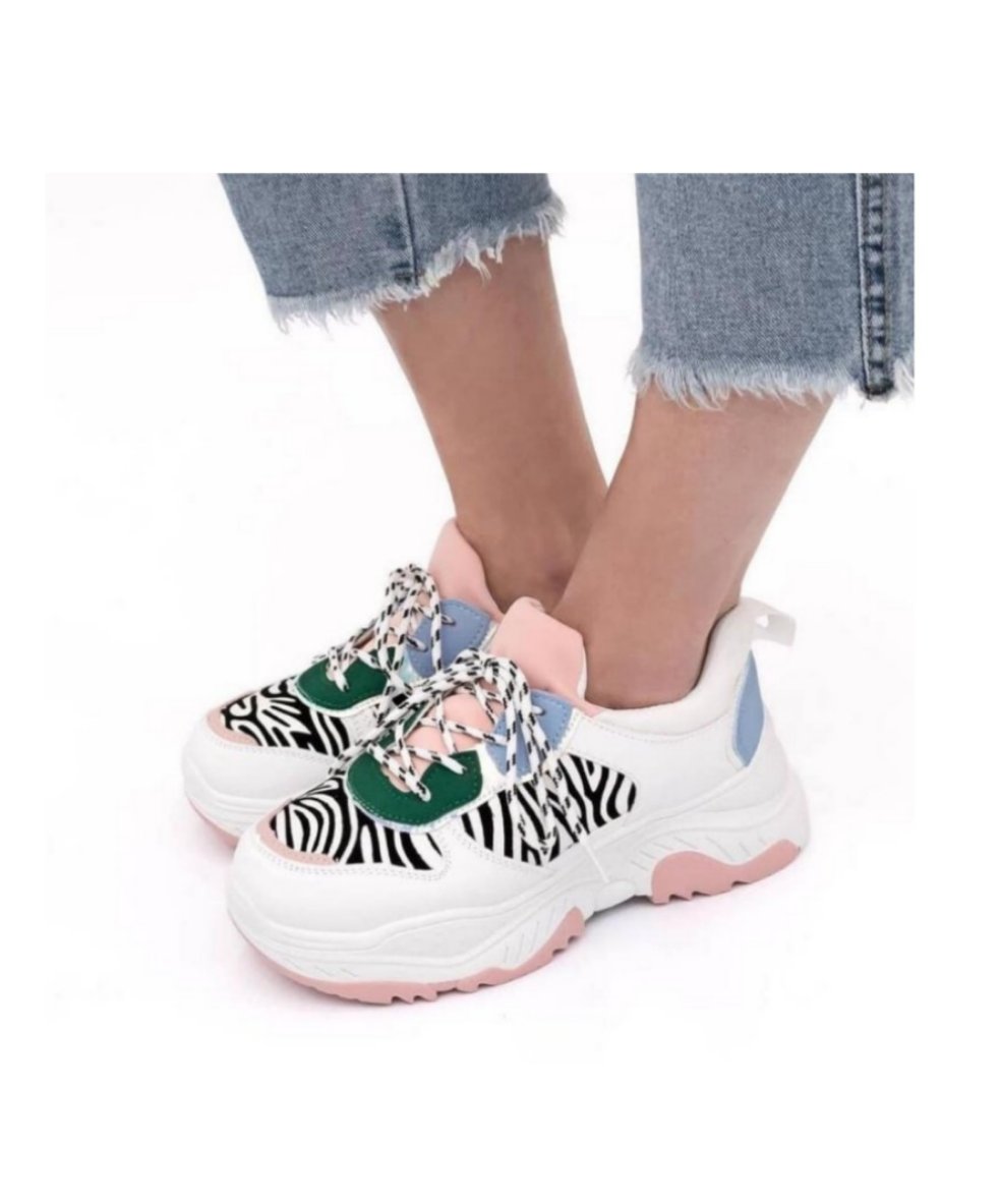 Sneakers animalier!