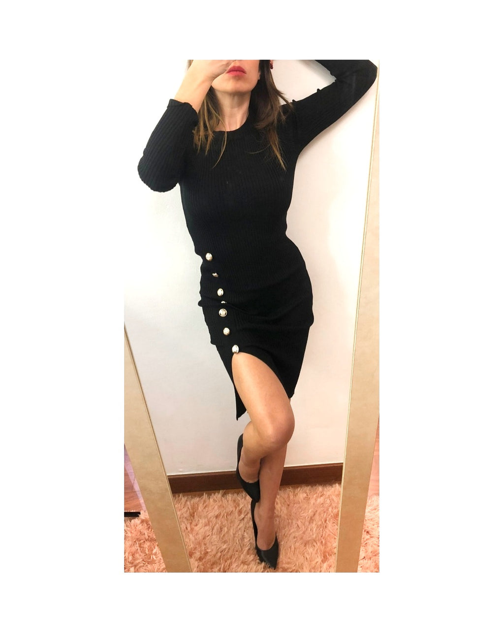 Basic sheath dress with gold buttons, BLACK!