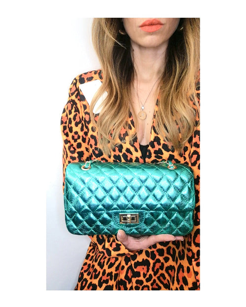 Hammered bag, EMERALD!