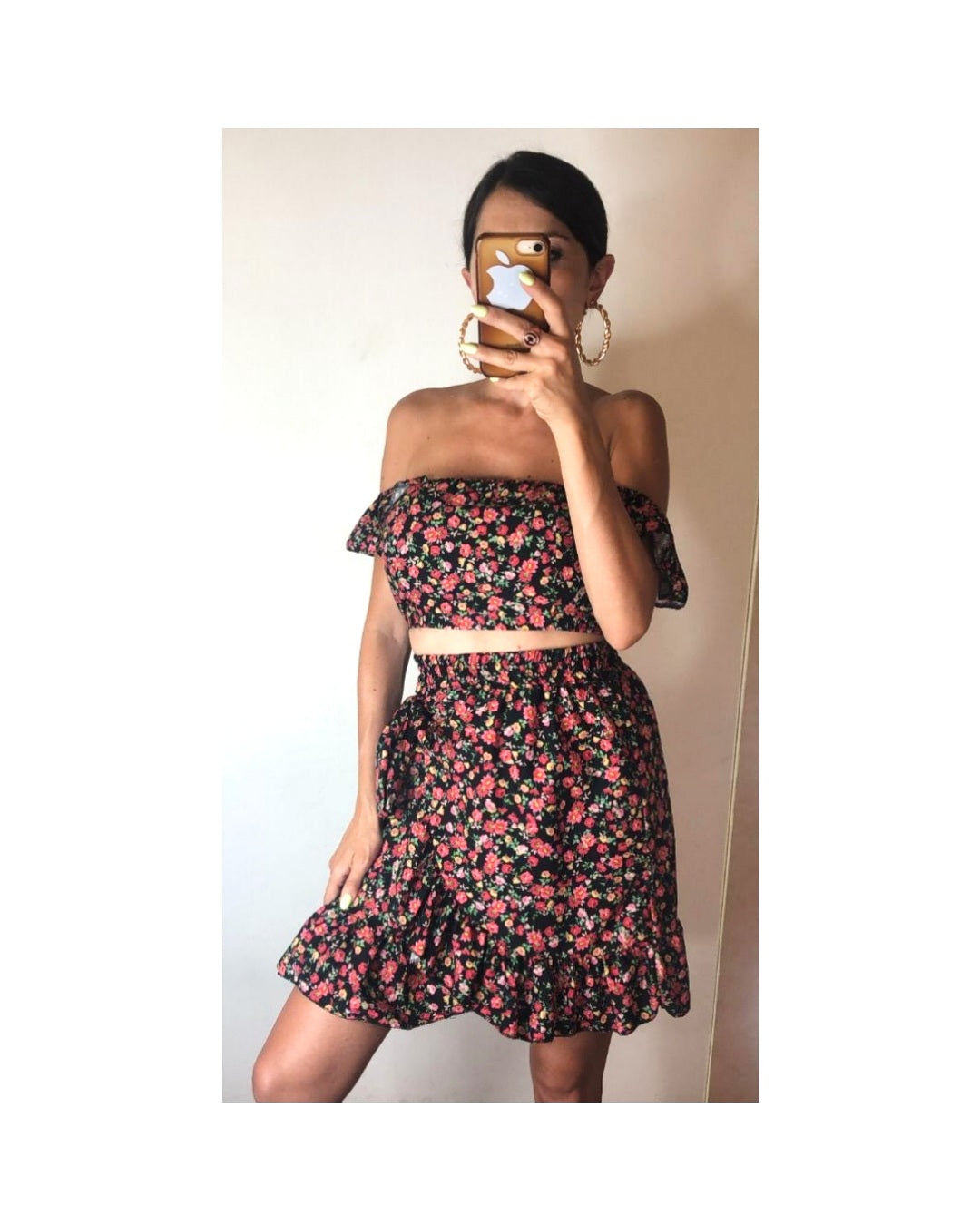 Coor Set flowers: WHITE or BLACK!