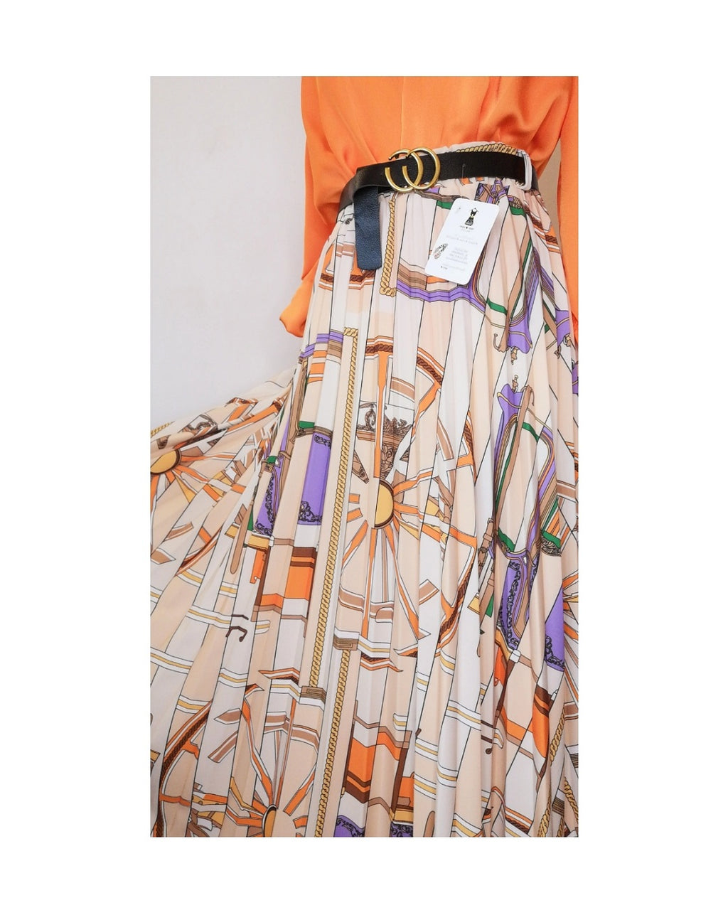 Chain pleated skirt: BLACK!