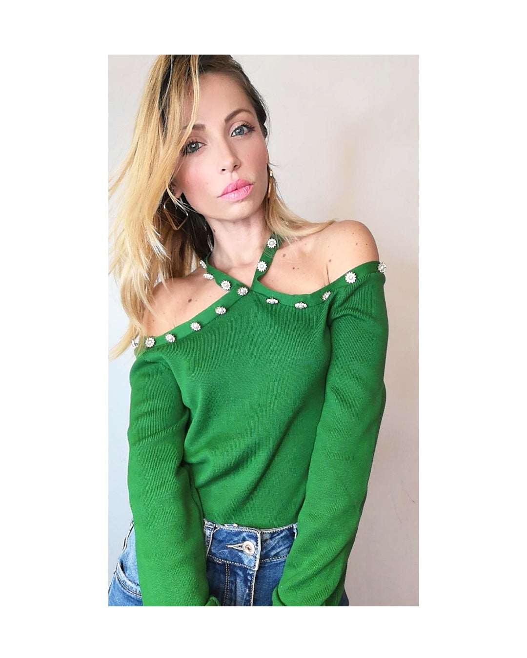 Halter neck sweater, GREEN PEARL FLOWERS!