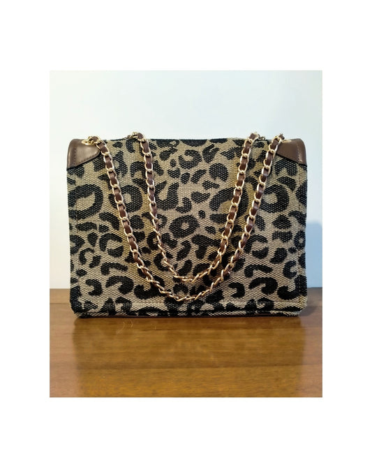 Borsa in tessuto quadrata animalier con tracolla a catena!