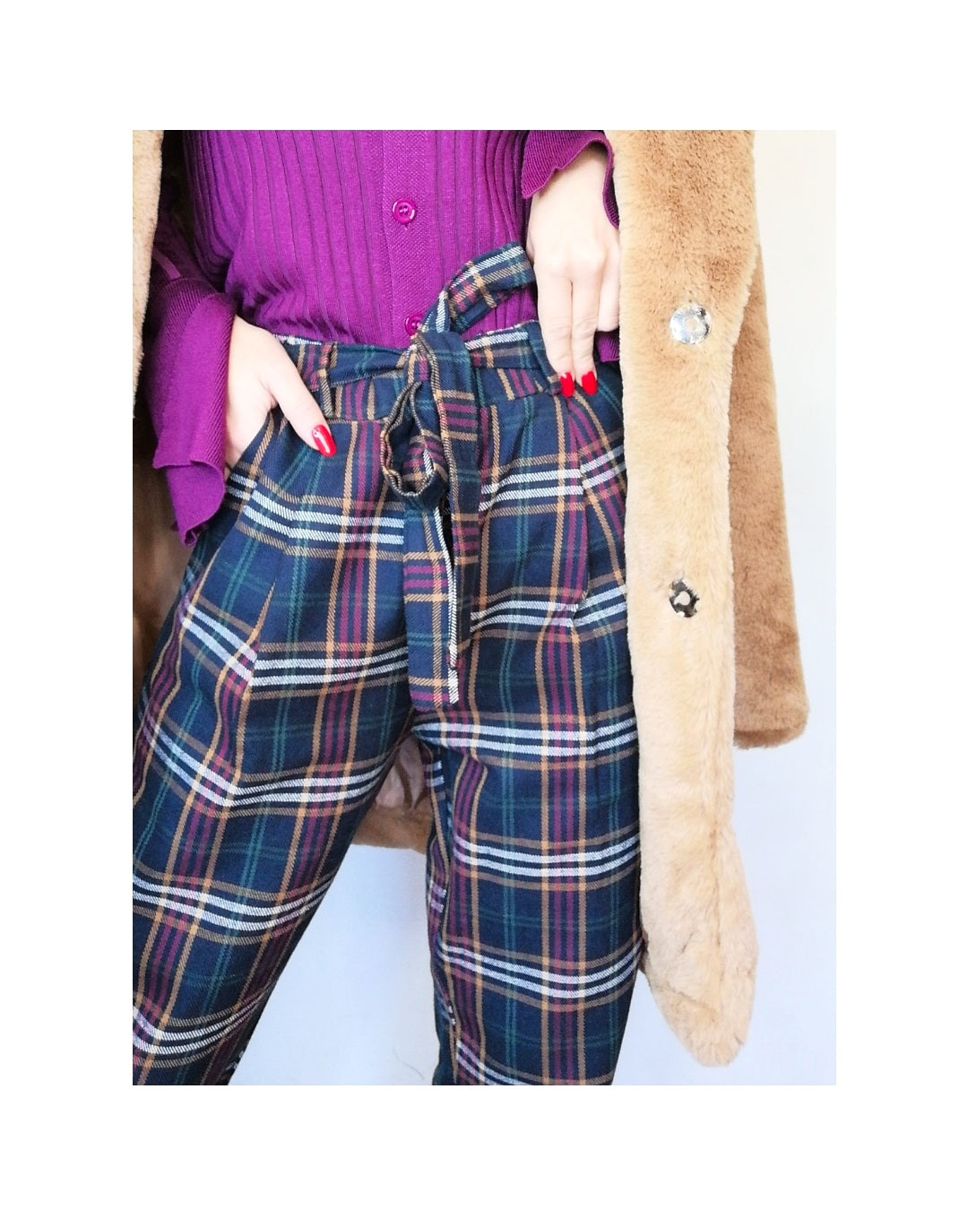 Blue tartan 'Capri' trousers: S!