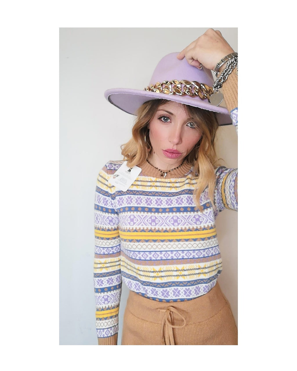 Wide brim hat with chain: MINT or LILAC!