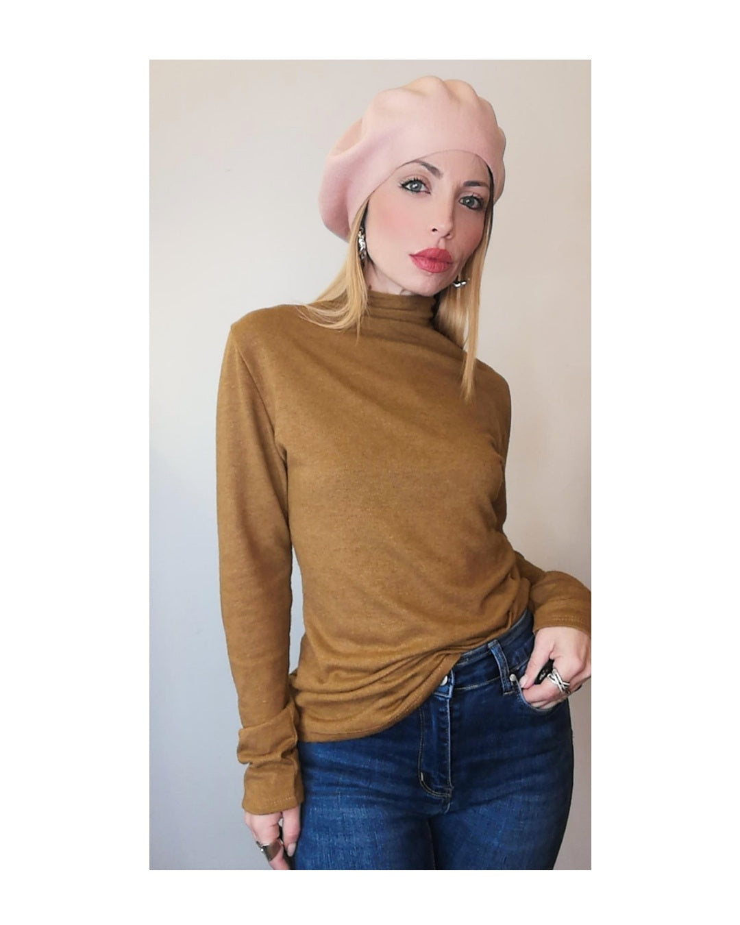 'Second Skin' turtleneck sweater, TOBACCO!