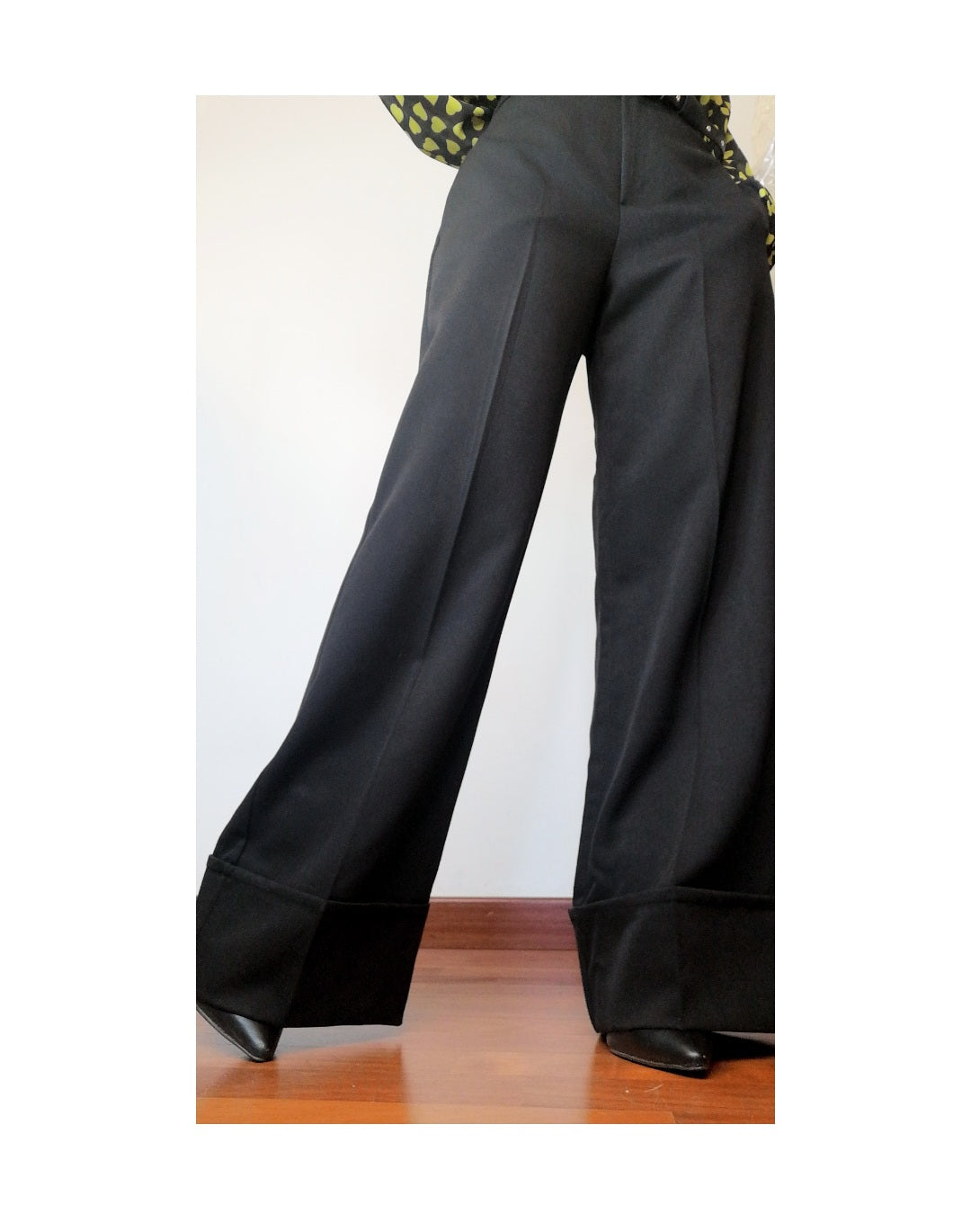 GLAM trousers: BROWN or BLACK!