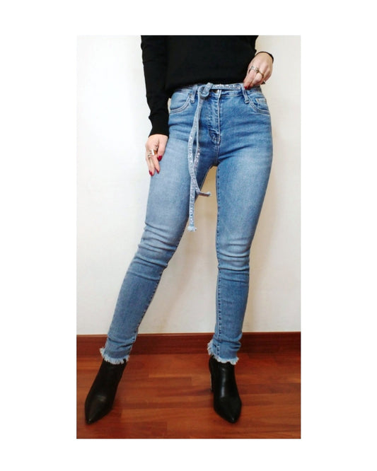 Jeans basic skinny medio chiaro!