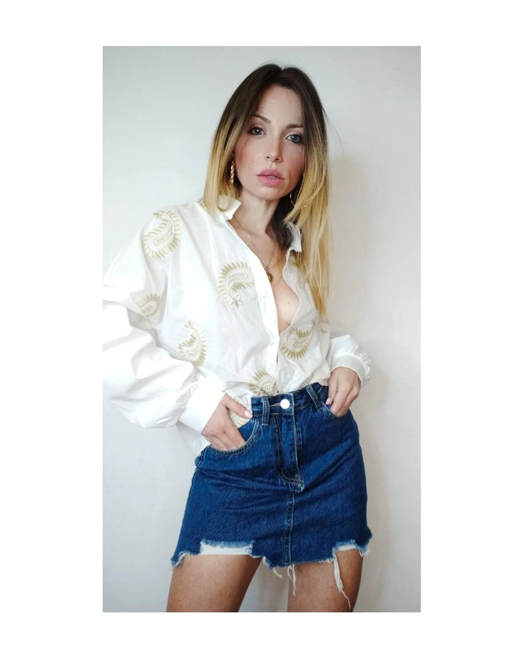 Dark wash no stretch denim mini skirt!