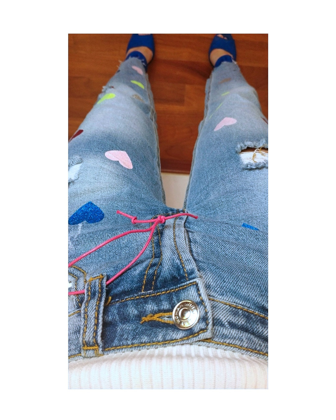 Jeans vita medio bassa con cuori colorful!